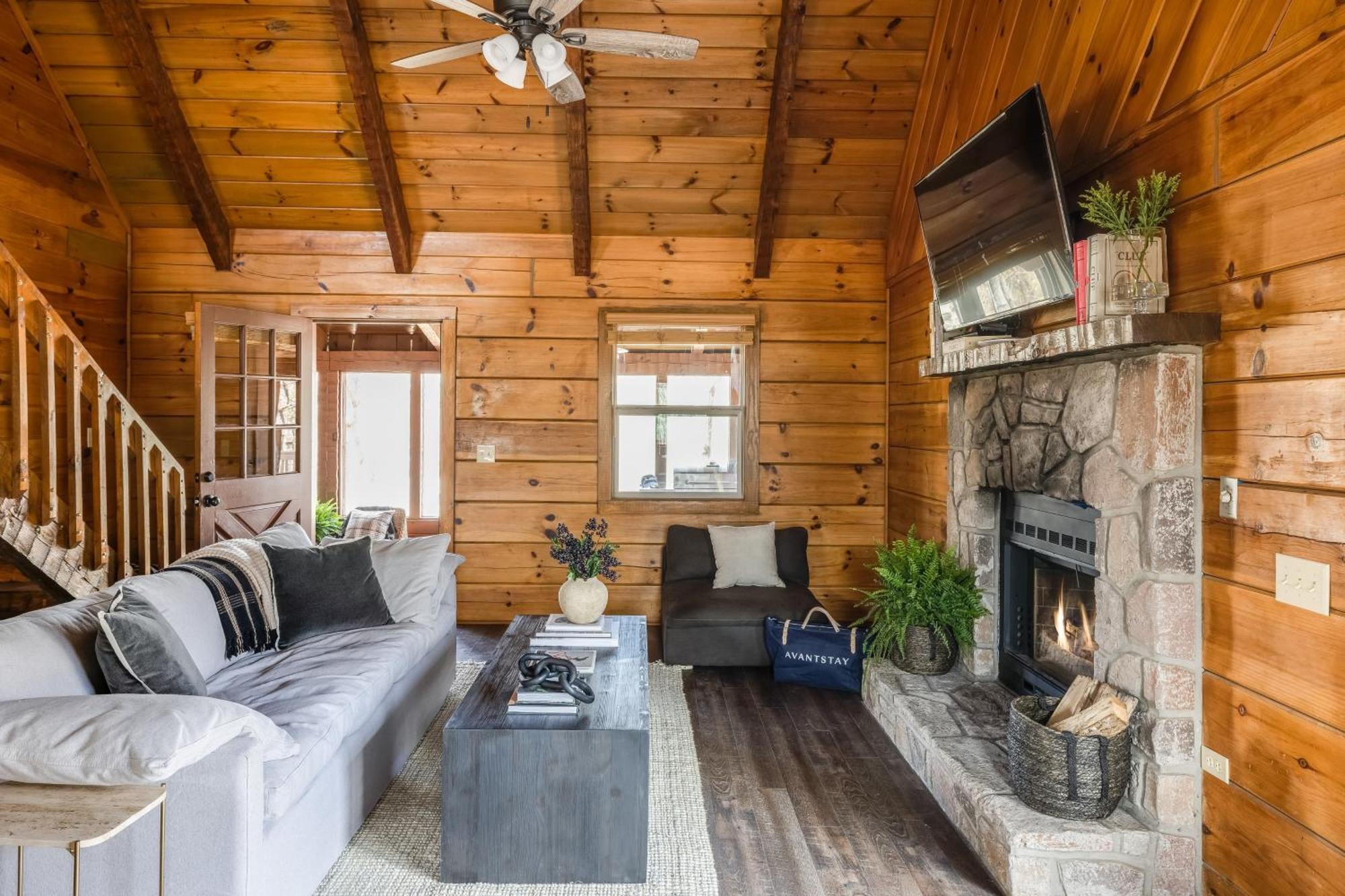 Dudley III By Avantstay Cosy Mountain Home W Hot Tub Great Views Pigeon Forge Exterior foto